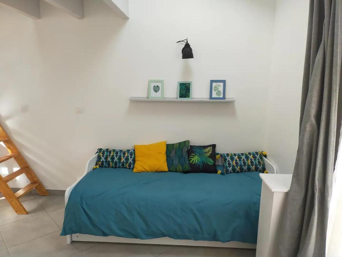 Logement entier dans village calme Guillerval Extérieur photo